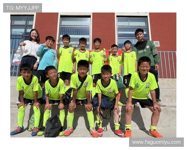 乌拉坎对阵学生队精彩对决展现青春活力与足球魅力